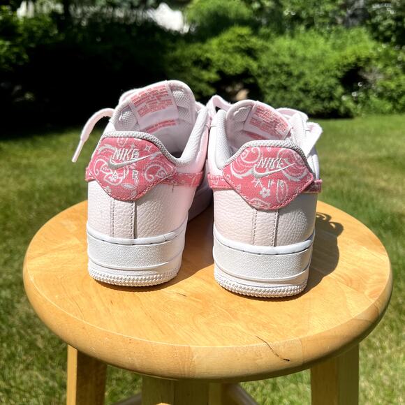 Wmns Air Force 1'07 Pink Paisley Women's Shoes - Size 8 - Ships Now - Picture 5 of 10